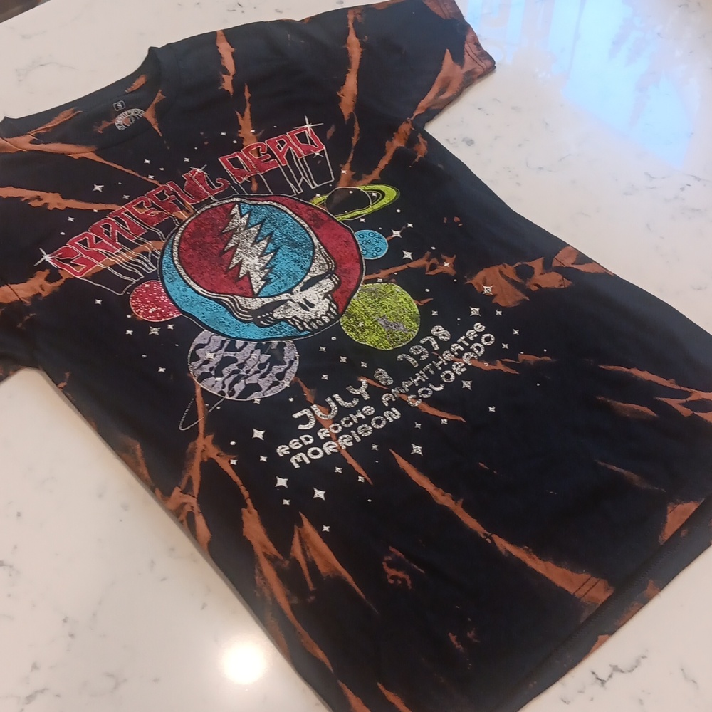Distressed Grateful Dead 1978 shirt (b)